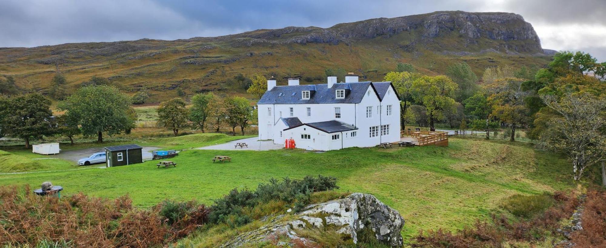 Inchnadamph Explorers Lodge Exterior photo