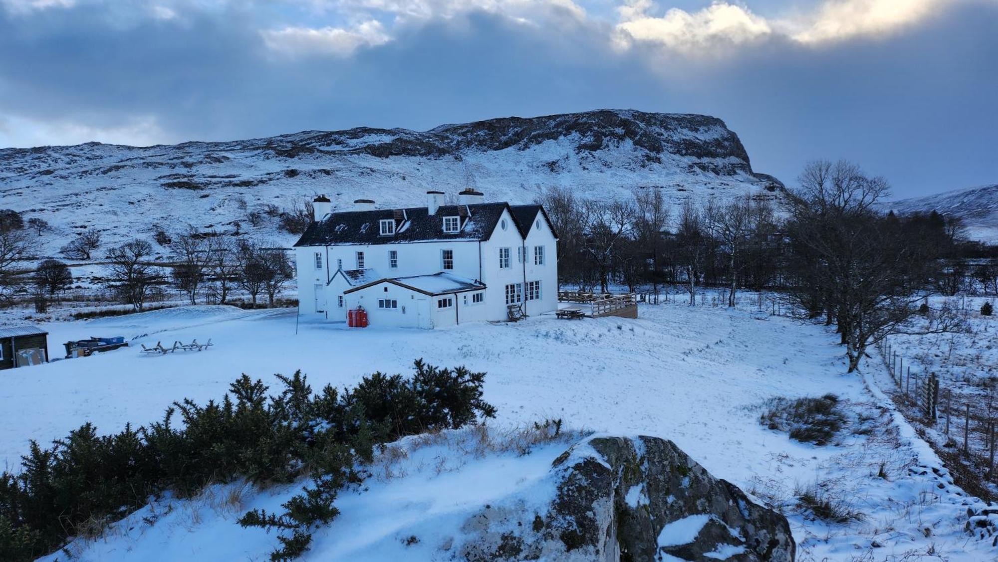Inchnadamph Explorers Lodge Exterior photo